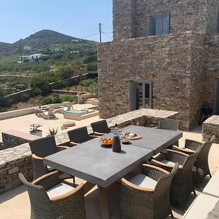 Soros Beach Villa,