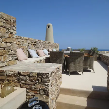 Soros Beach Villa, * Andiparo