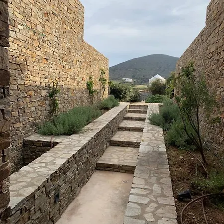 Soros Beach Villa, Villa