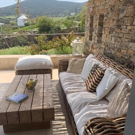 Villa Soros Beach Villa,
